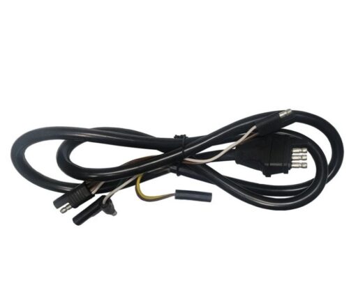 HARNESS 4 WAY FLAT (KARAVAN) W/MOLDED PLUGS